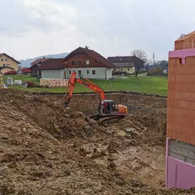 Bild von Hauserbauer Transport & Erdbau GmbH