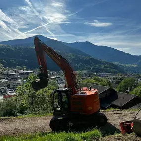 Bild von Hauserbauer Transport & Erdbau GmbH