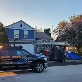 Bild von Roofing Gurus - Licensed roofing contractors for Roof Replacement & Leak Repair Chicago