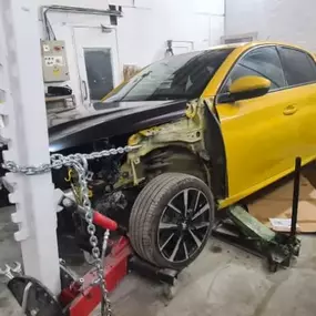 Bild von A Auto Body Work Ltd