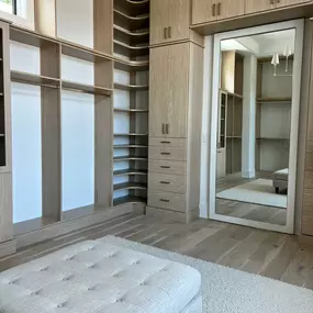 Bild von Impeccable Closets