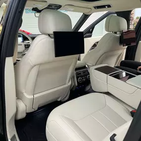 Bild von Land Rover Arrowhead