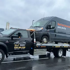 WA Towing Services supports businesses like Amazon with fast and professional fleet vehicle towing in Allentown and Northampton, PA.
In this image, our Jerr-Dan flatbed truck is transporting an Amazon delivery van on a rainy day — proof of our reliable, weather-ready service for commercial and logistics fleets.

???? 745 1/2 N Front St, Allentown, PA 18102
???? (610) 663-2339
???? www.wa-towing.com

✅ Fleet & logistics van towing
✅ Commercial towing services
✅ Rain or shine — 24/7 availability