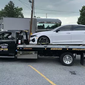 WA Towing Services specializes in modern vehicle towing with maximum safety and care.
In this photo, our Jerr-Dan flatbed tow truck is transporting a white Kia K5 from a commercial location in Northampton County. Whether you’re parked at a business, on the roadside, or at home, our team provides 24/7 towing services with precision and speed.

???? 745 1/2 N Front St, Allentown, PA 18102
???? (610) 663-2339
???? www.wa-towing.com

✅ Towing for new and luxury vehicles
✅ Commercial lot & roadside r