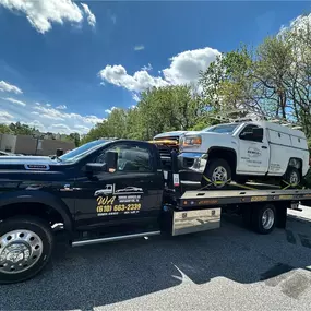 WA Towing Services is proud to provide reliable commercial vehicle towing in Allentown, PA and surrounding areas.
In this photo, our heavy-duty flatbed tow truck is transporting a white fleet service truck for a local business. Whether you're a contractor, fleet manager, or business owner, we offer safe and efficient work truck towing 24/7.

???? 745 1/2 N Front St, Allentown, PA 18102
???? (610) 663-2339
???? www.wa-towing.com

✅ Commercial & fleet towing
✅ Flatbed towing specialists
✅ Fully in