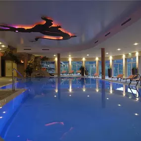Pool - indoor