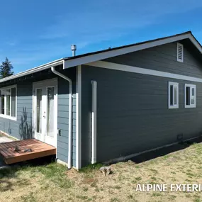 Bild von Alpine Exteriors | Siding, Roofing & Windows