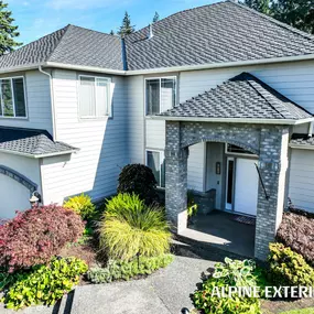 Bild von Alpine Exteriors | Siding, Roofing & Windows