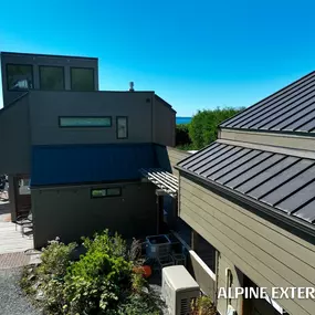 Bild von Alpine Exteriors | Siding, Roofing & Windows