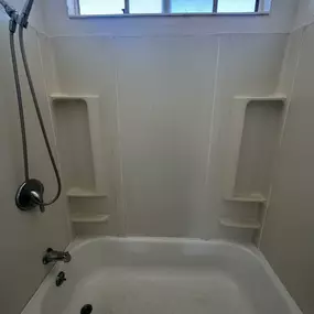 Bild von Shiny Mint Cleaning LLC/ cleaning services Escondido