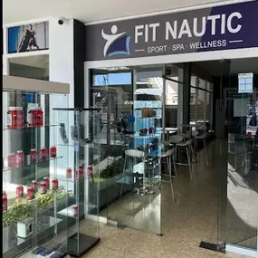 GIMNASIO-EMPURIABRAVA.jpg