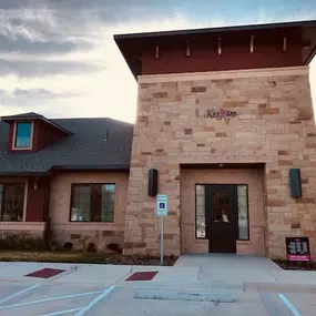 Bild von HerKare Southlake | Women's Health & Hormone Therapy Clinic