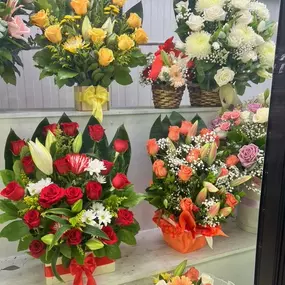 Roses Land Corp - flowers for events
