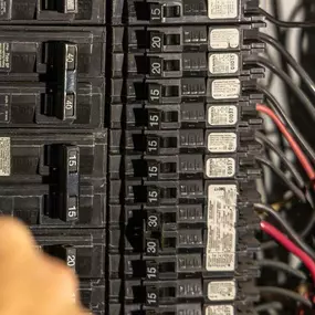 Bild von L & E Electrical Services