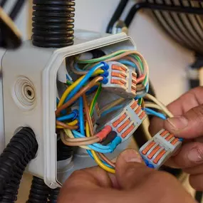 Bild von L & E Electrical Services