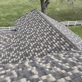 Bild von Veteran Roofing & Exteriors