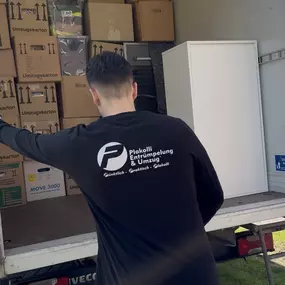 Bild von Plakolli Entrümpelungsfirma & Umzug Dortmund