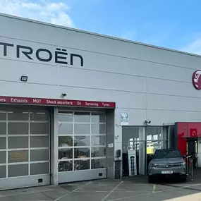 Evans Halshaw Citroen Nottingham Dealership Exterior