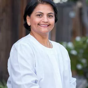 Bild von Signature Smiles Dental Group - Dr Ami Desai, Dr Gaganjot Khera DDS