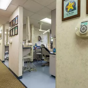 Bild von Signature Smiles Dental Group - Dr Ami Desai, Dr Gaganjot Khera DDS