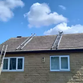 Bild von 24 Hr Rapid Roofing & Gutter Service