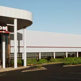 Bild von Jordan's Furniture Avon, MA