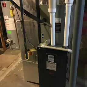 High efficiency gas furnace