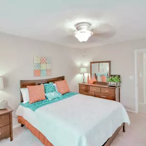Spacious bedroom