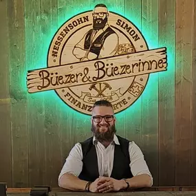 Bild von Simon Nessensohn Finanzexperte für Büezer und Büezerinne