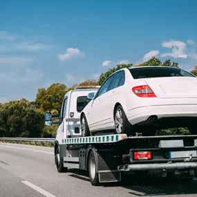 Bild von Jimmy's Nuts & Bolts Garage & Towing LLC