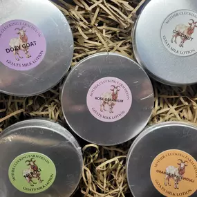 Bild von mother clucking farm devon