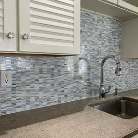 Bild von Davie Mac Tile - Weymouth, MA | Tile Installer and Design Experts