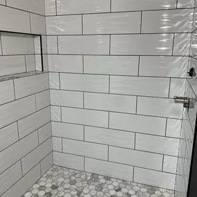 Bild von Davie Mac Tile - Weymouth, MA | Tile Installer and Design Experts