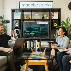 madeby.studio team having a meeting
