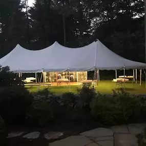 Bild von Come Rain Or Shine Tent Works