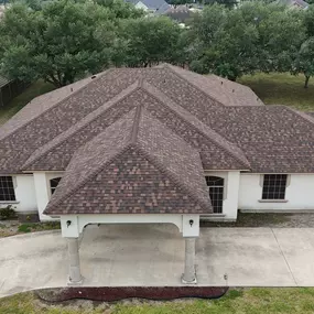 Bild von XYZ Roofing and Restorations