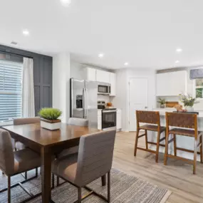 Welcoming Dining Space at Essence at Chestnut Ridge North
