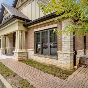 Kragor Orthodontics was established in late 2016. Our doors are now open and we look forward to creating beautiful smiles for the fantastic community we serve. The Woodstock, Towne Lake, Canton, Ball Ground, Acworth, Roswell, Cartersville, and Marietta areas are the areas we serve. Orthodontics is our passion and we look forward to creating a special relationship with you (and a fun one at that). We have a very unique approach to braces and Invisalign and serve a broad community of people. The t
