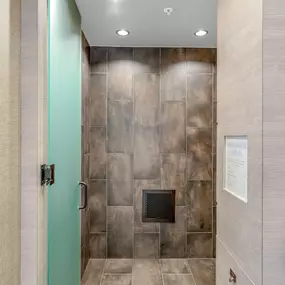 SUGARED + BRONZED Tanning room