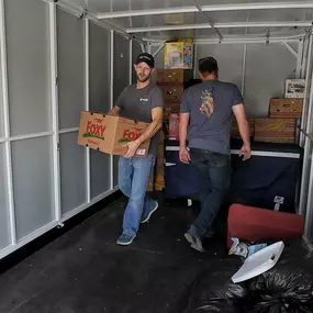 Bild von Top Shelf Moving and Junk Removal