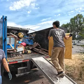 Bild von Top Shelf Moving and Junk Removal