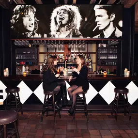 Bild von Artie's Backroom & Rooftop