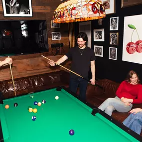 Bild von Artie's Backroom & Rooftop