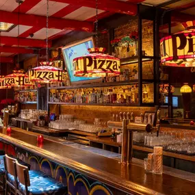 Bild von Artie's Backroom & Rooftop