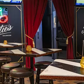 Bild von Artie's Backroom & Rooftop