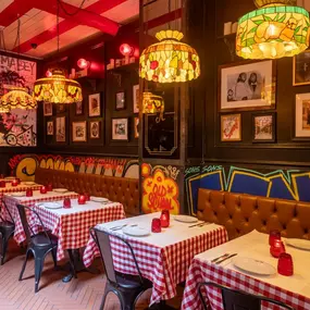 Bild von Artie's Backroom & Rooftop