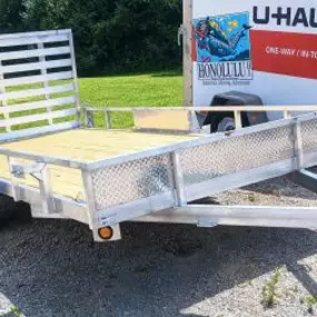 Bild von J&B Trailer Sales & Service