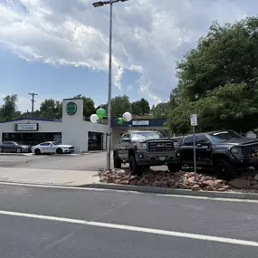 Street Smart Auto Brokers Wide Angle