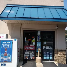 Bild von CoinFlip Bitcoin ATM - Brewskee's (York)