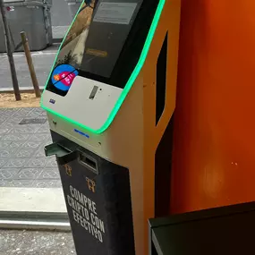 Bild von CoinFlip Bitcoin ATM - WORLD CIS LATINO BADAL (Badal)